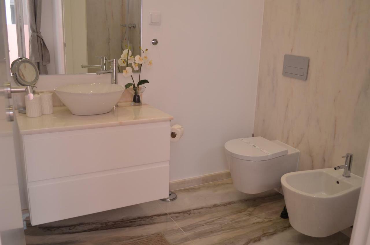 Flor De Lis Residence - Alfama Lisbon Bagian luar foto