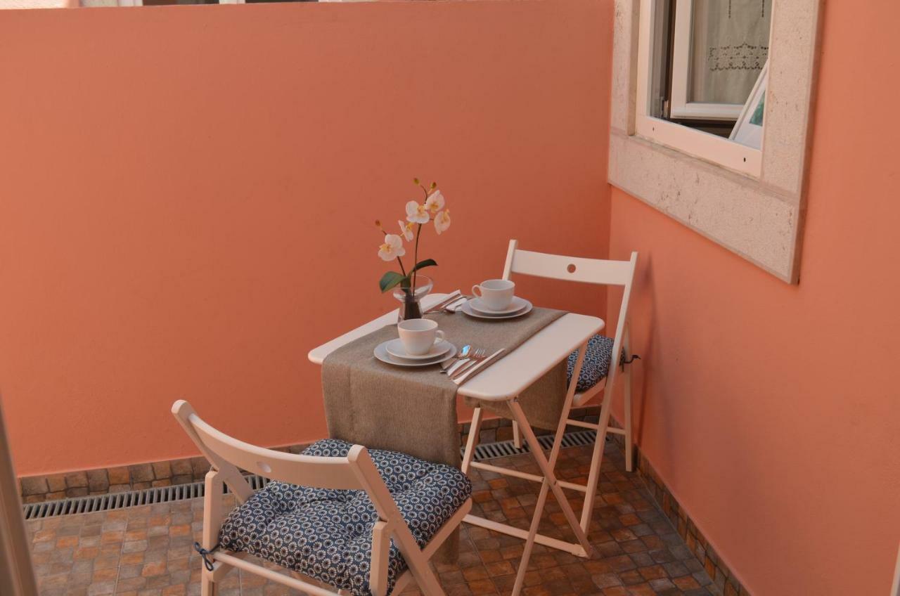 Flor De Lis Residence - Alfama Lisbon Bagian luar foto